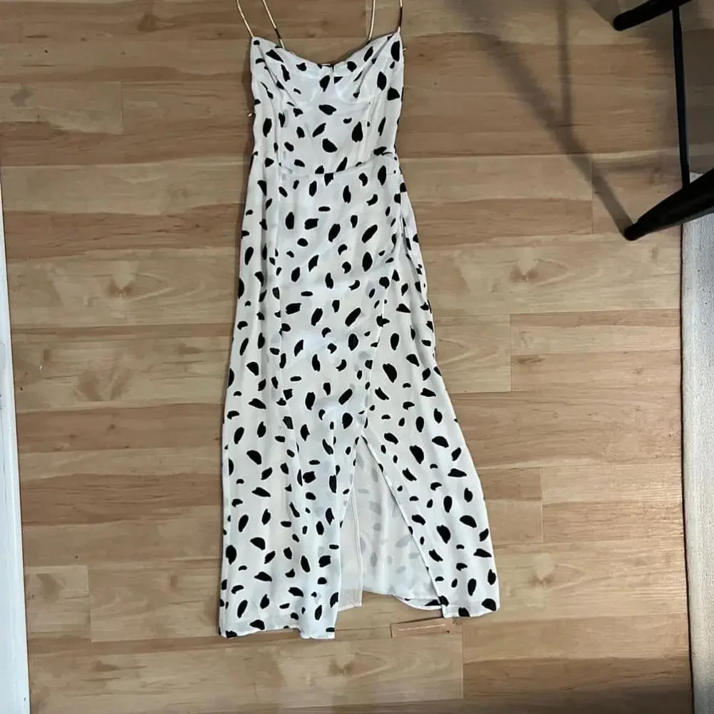 Reformation Kourtney Dress - Picture 2 of 4